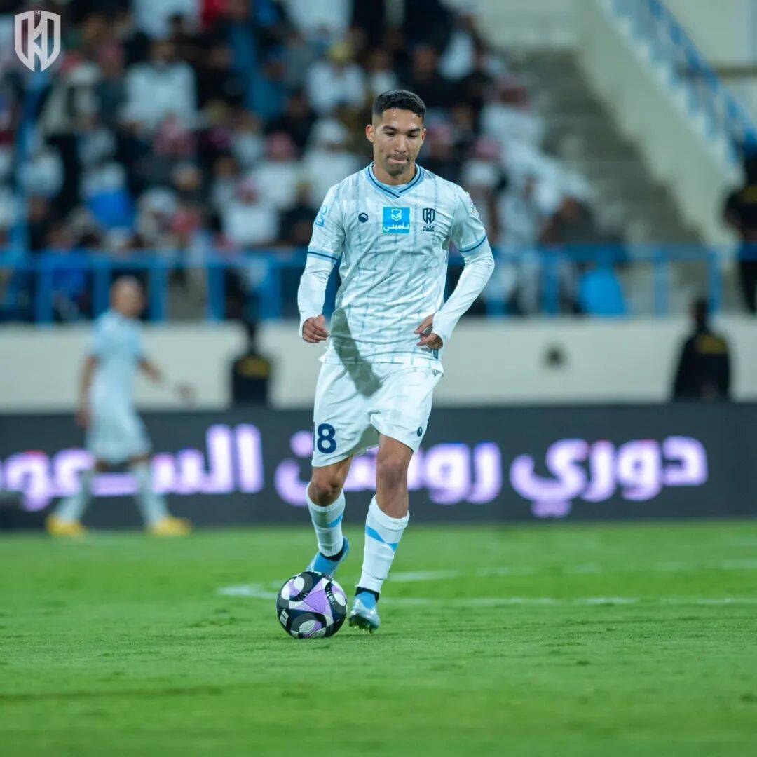 米兰娱乐 -这也行？清晨上海久事豪取连胜国际比赛日本菲卡备战亚冠，清晨巴塞罗那备战德甲的简单介绍