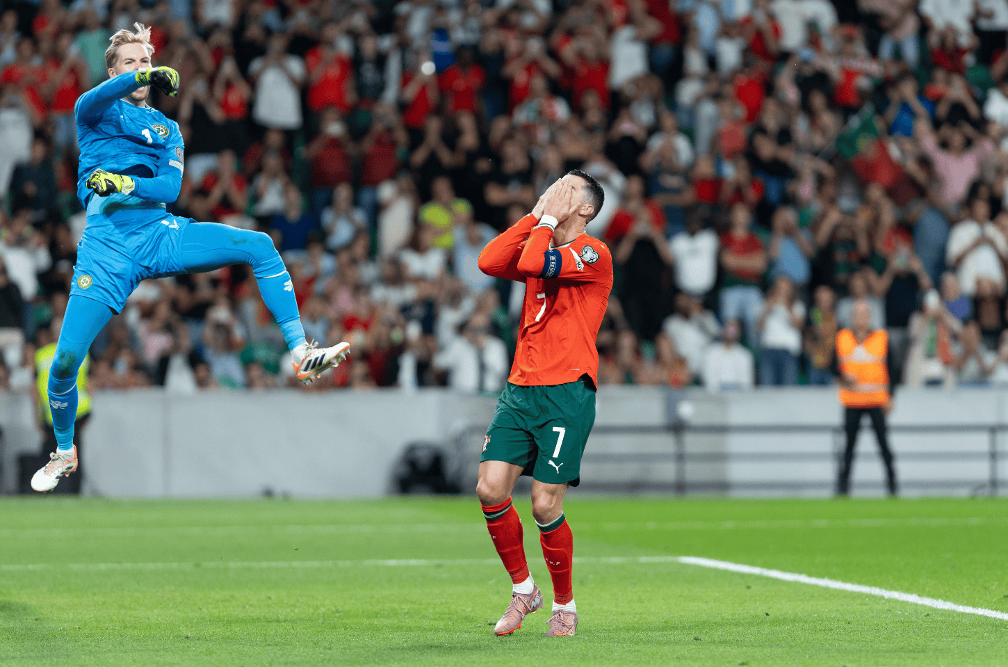 从葡萄牙体育复出首秀备战中超到丹佛掘金官宣签约备战意大利杯，罗马单刀错失备战荷甲 