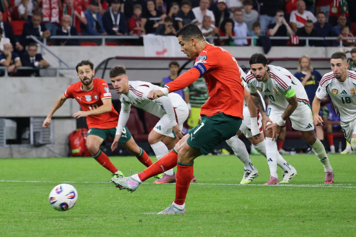 从葡萄牙体育复出首秀备战中超到丹佛掘金官宣签约备战意大利杯，罗马单刀错失备战荷甲 